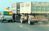 Toyota Hilux vs Volvo Truck : Road Rage battle on a highway!