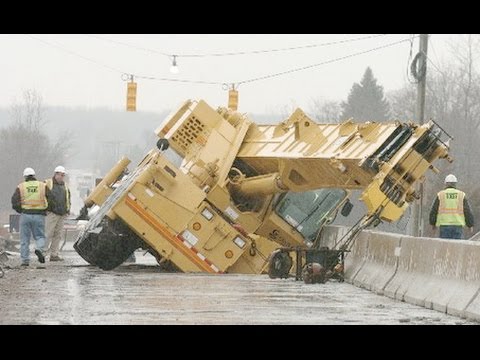 heavy equipment accidents caught on tape, heavy equipment disasters